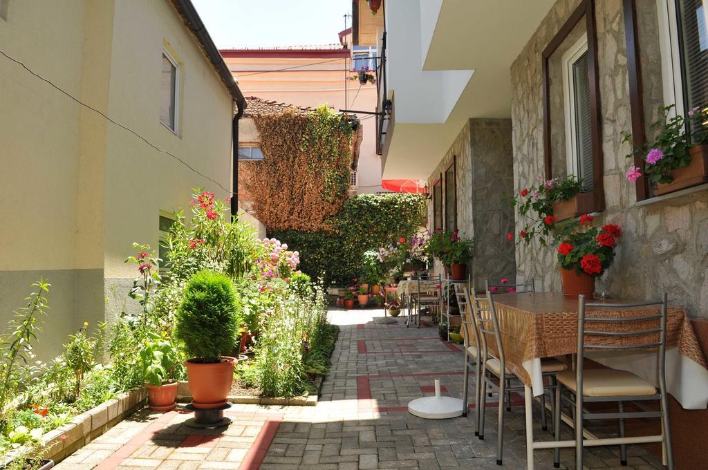 Chanovi Apartments أوهغيد المظهر الخارجي الصورة